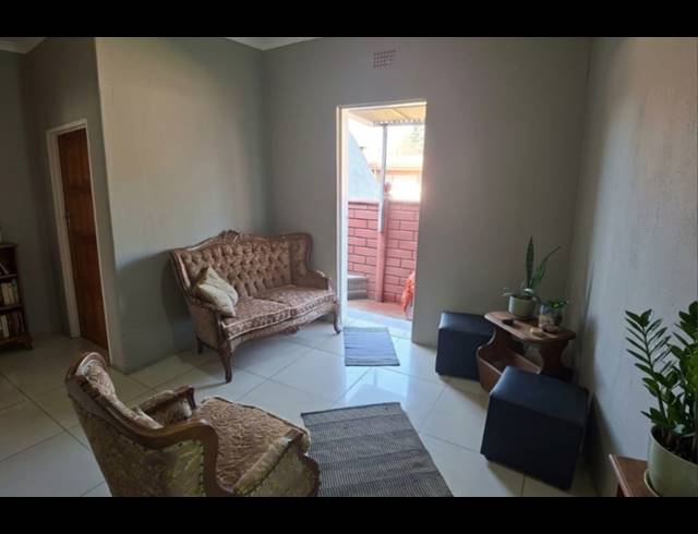 4 BEDROOM HOUSE FOR SALE IN VANDERBIJLPARK SE 2